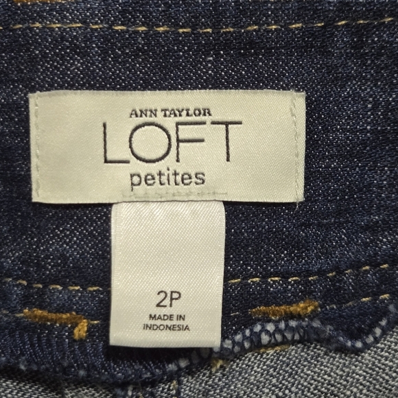 Ann Taylor LOFT Petites Linen Blend Dark Wash Wide Leg Capri Denim Jeans Size 2P - Picture 7 of 9